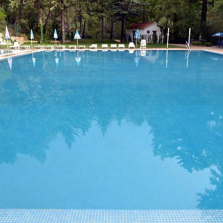 Balneario De Tus Hotel Yeste Bagian luar foto